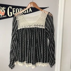 EUC Crochet and net top